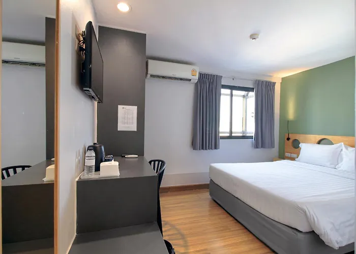 Mybed Sathorn 2*