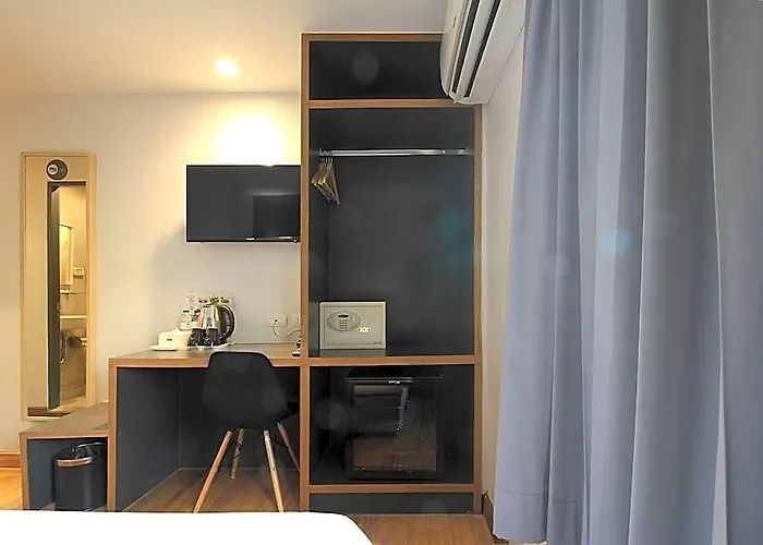 Mybed Sathorn Inn 2*